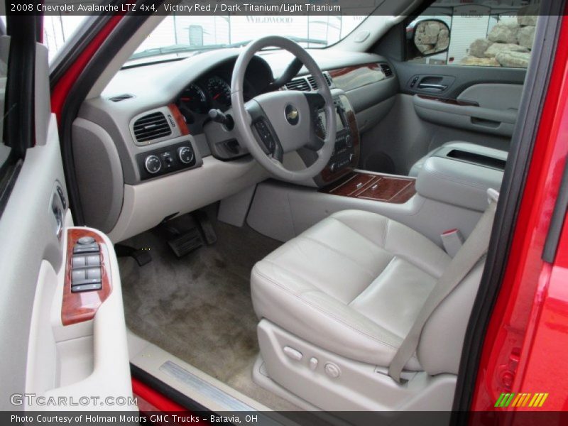 Victory Red / Dark Titanium/Light Titanium 2008 Chevrolet Avalanche LTZ 4x4