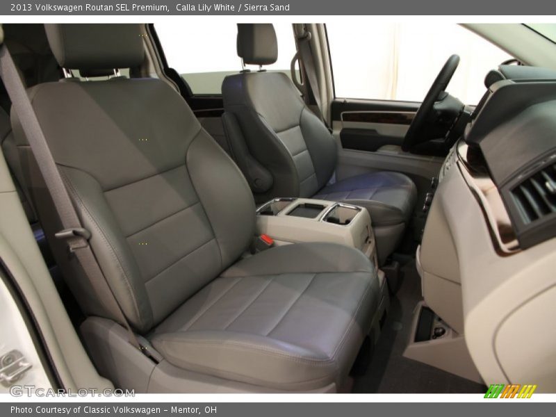 Front Seat of 2013 Routan SEL Premium