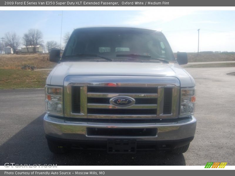 Oxford White / Medium Flint 2009 Ford E Series Van E350 Super Duty XLT Extended Passenger