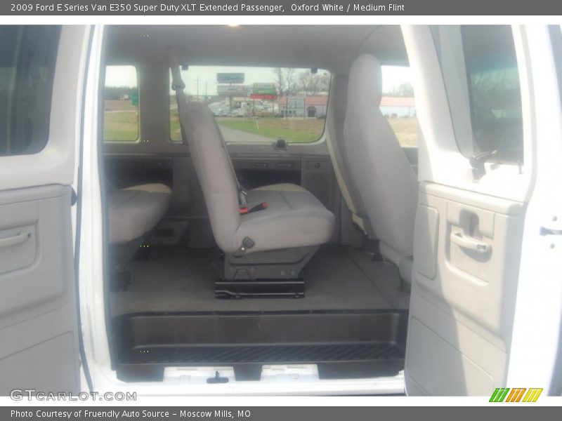 Oxford White / Medium Flint 2009 Ford E Series Van E350 Super Duty XLT Extended Passenger