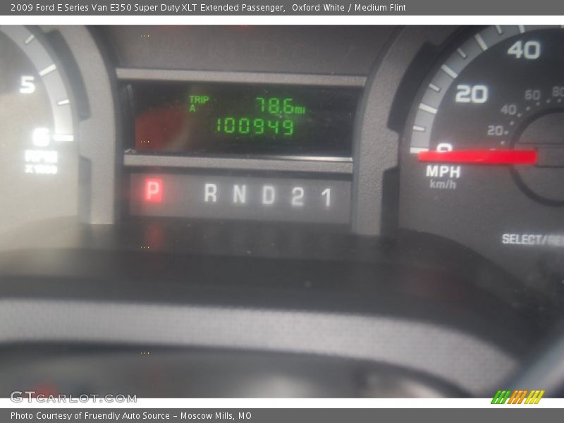 Oxford White / Medium Flint 2009 Ford E Series Van E350 Super Duty XLT Extended Passenger