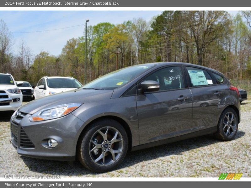 Sterling Gray / Charcoal Black 2014 Ford Focus SE Hatchback