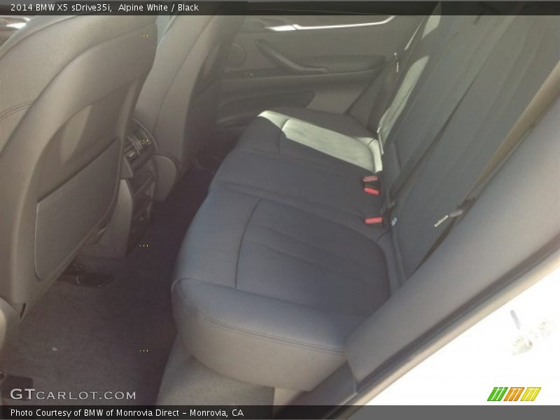 Alpine White / Black 2014 BMW X5 sDrive35i