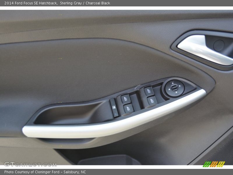 Sterling Gray / Charcoal Black 2014 Ford Focus SE Hatchback