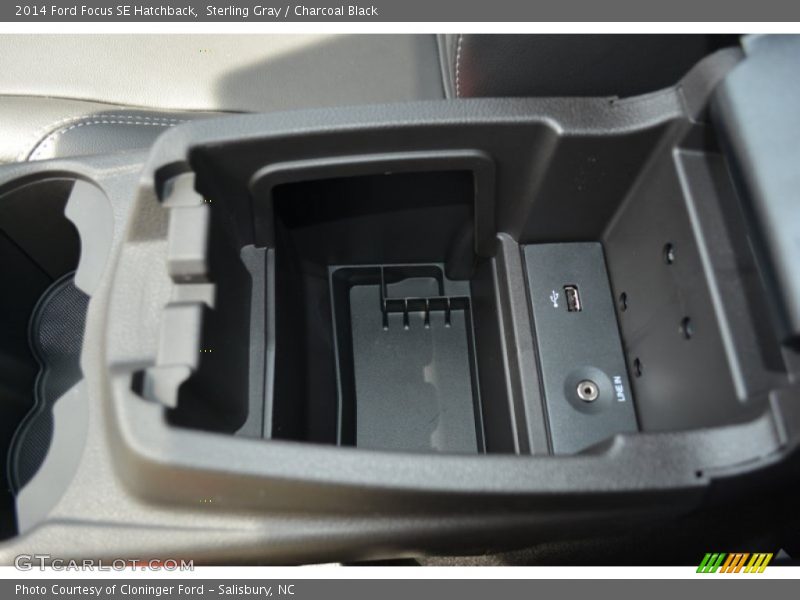 Sterling Gray / Charcoal Black 2014 Ford Focus SE Hatchback