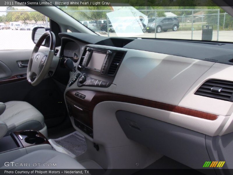 Blizzard White Pearl / Light Gray 2011 Toyota Sienna Limited
