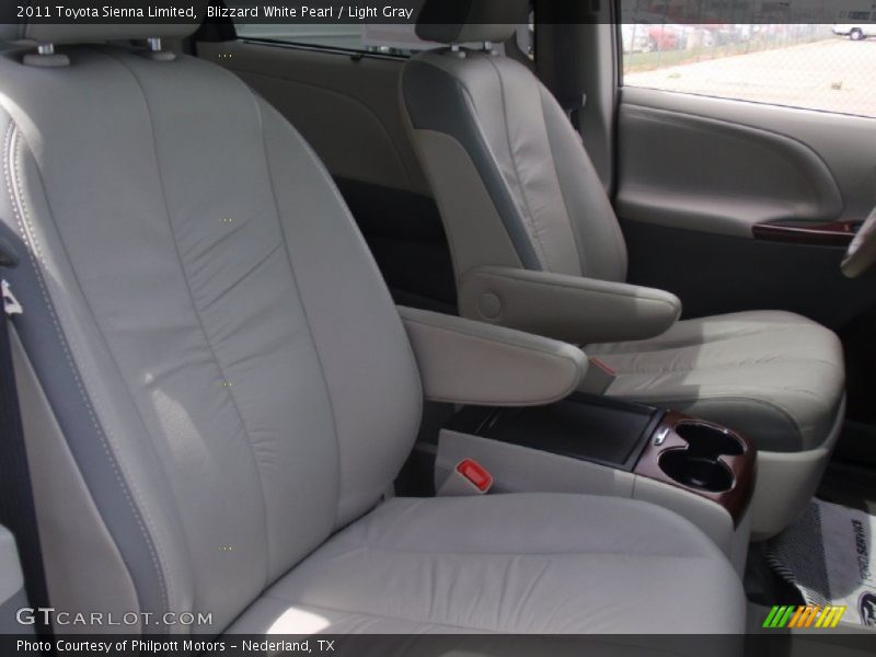 Blizzard White Pearl / Light Gray 2011 Toyota Sienna Limited