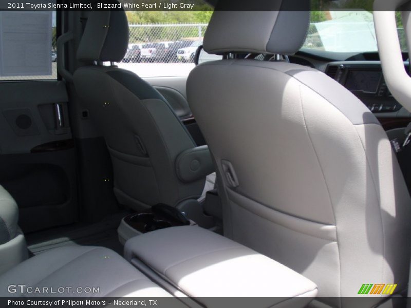 Blizzard White Pearl / Light Gray 2011 Toyota Sienna Limited
