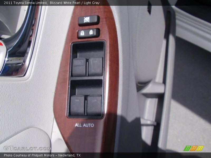 Blizzard White Pearl / Light Gray 2011 Toyota Sienna Limited