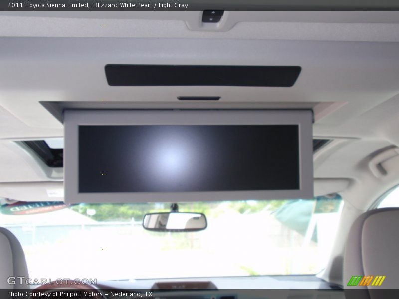 Blizzard White Pearl / Light Gray 2011 Toyota Sienna Limited