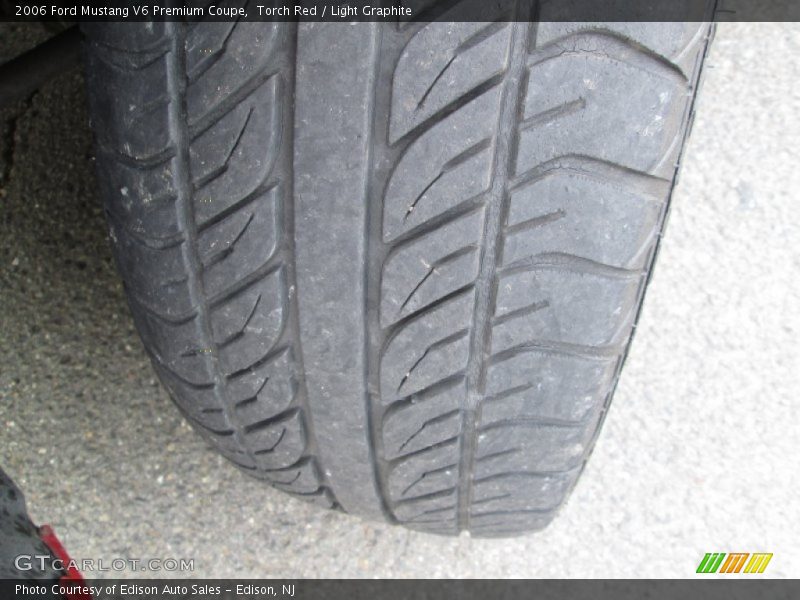 Torch Red / Light Graphite 2006 Ford Mustang V6 Premium Coupe