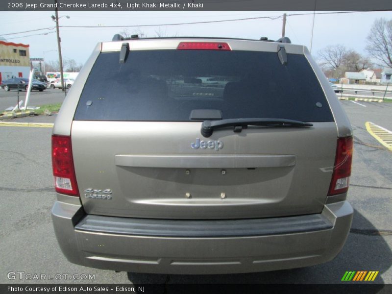 Light Khaki Metallic / Khaki 2006 Jeep Grand Cherokee Laredo 4x4