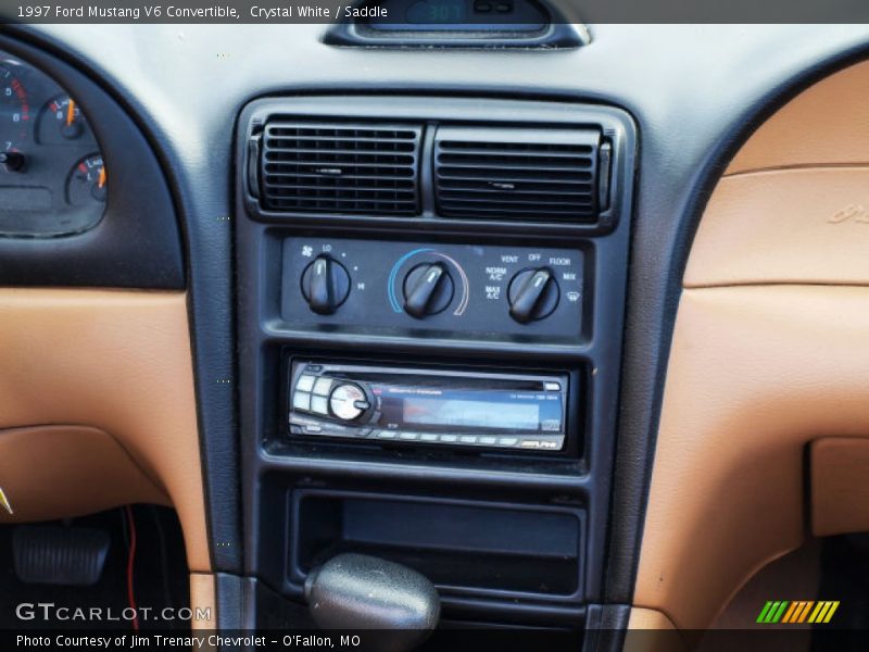 Controls of 1997 Mustang V6 Convertible
