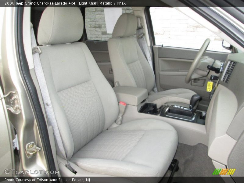 Light Khaki Metallic / Khaki 2006 Jeep Grand Cherokee Laredo 4x4
