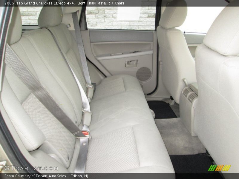 Light Khaki Metallic / Khaki 2006 Jeep Grand Cherokee Laredo 4x4