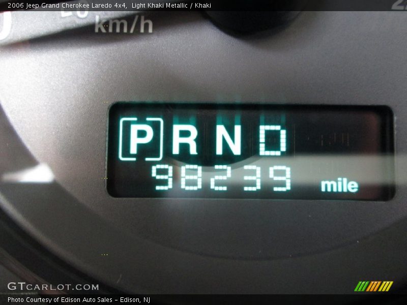 Light Khaki Metallic / Khaki 2006 Jeep Grand Cherokee Laredo 4x4