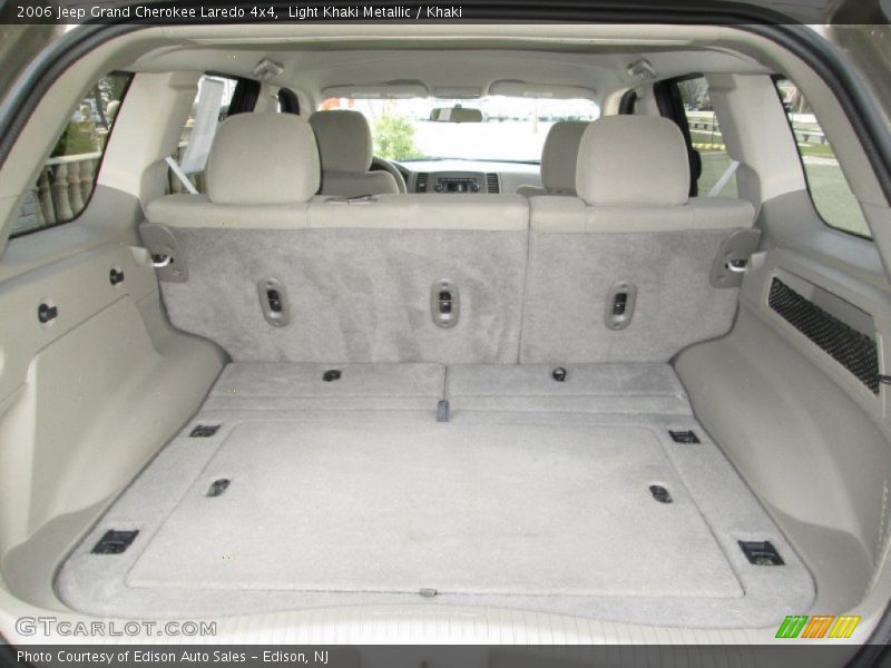 Light Khaki Metallic / Khaki 2006 Jeep Grand Cherokee Laredo 4x4