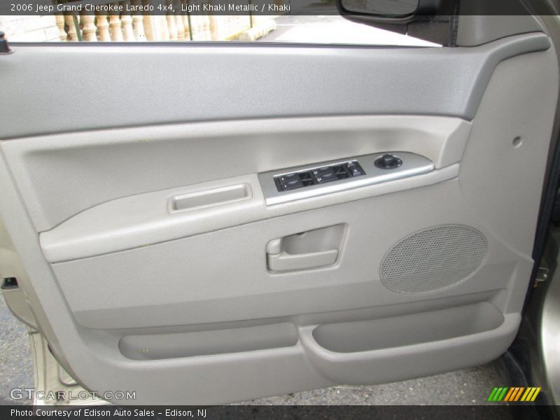 Light Khaki Metallic / Khaki 2006 Jeep Grand Cherokee Laredo 4x4