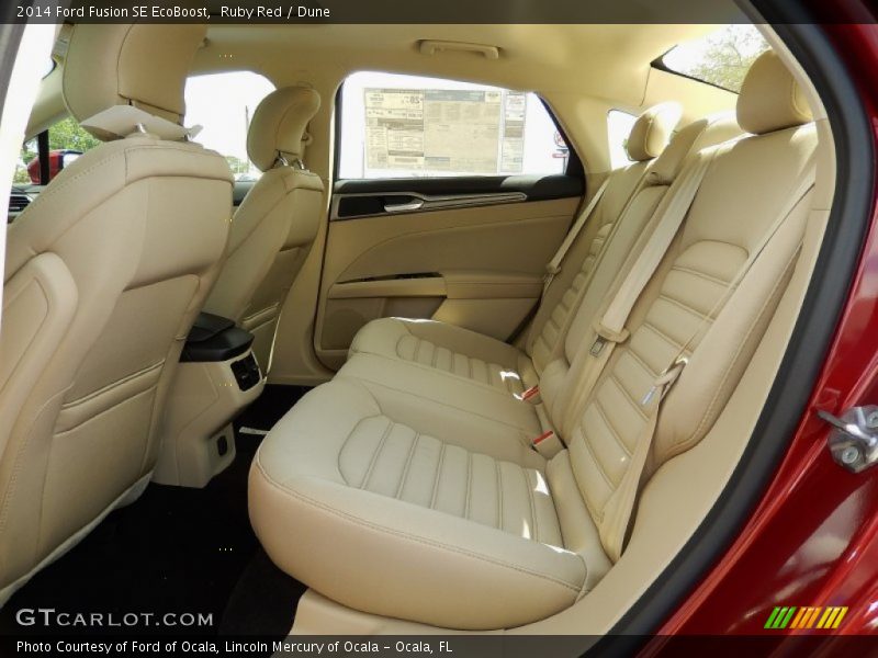 Ruby Red / Dune 2014 Ford Fusion SE EcoBoost