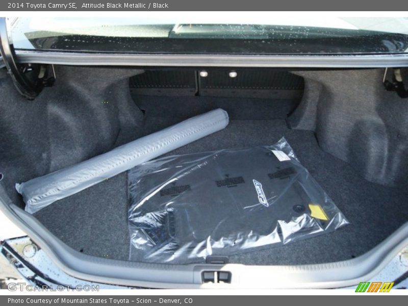 Attitude Black Metallic / Black 2014 Toyota Camry SE