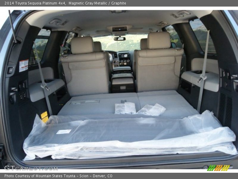Magnetic Gray Metallic / Graphite 2014 Toyota Sequoia Platinum 4x4