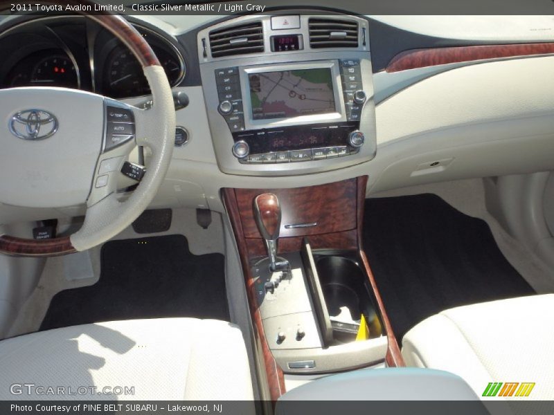 Classic Silver Metallic / Light Gray 2011 Toyota Avalon Limited