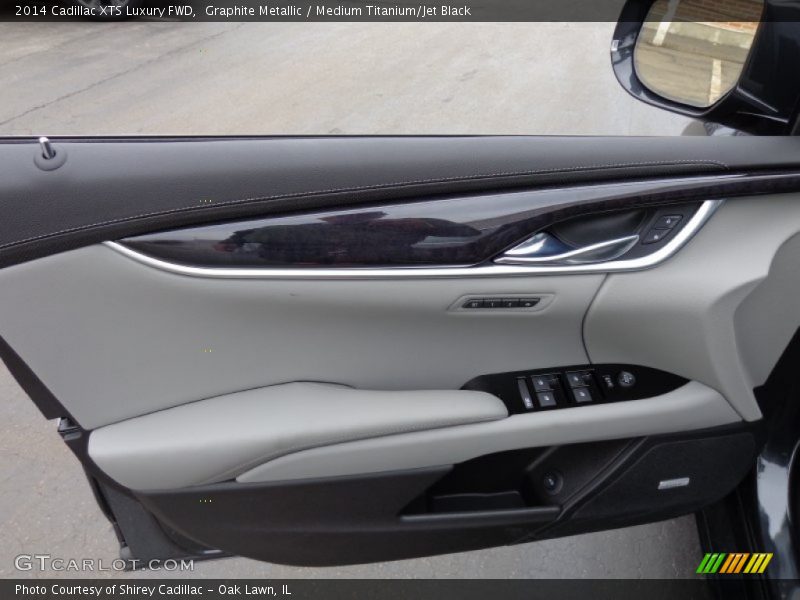 Graphite Metallic / Medium Titanium/Jet Black 2014 Cadillac XTS Luxury FWD