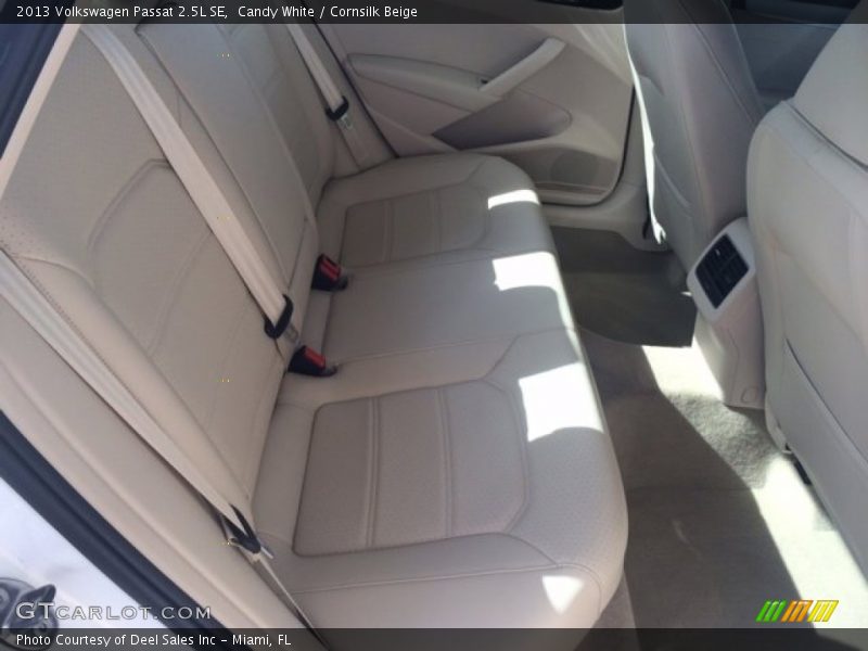 Candy White / Cornsilk Beige 2013 Volkswagen Passat 2.5L SE