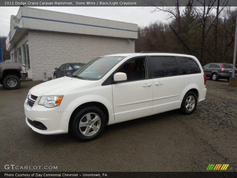 Stone White / Black/Light Graystone 2011 Dodge Grand Caravan Mainstreet