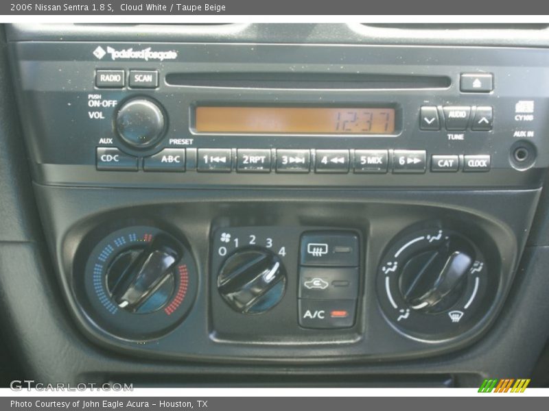 Cloud White / Taupe Beige 2006 Nissan Sentra 1.8 S