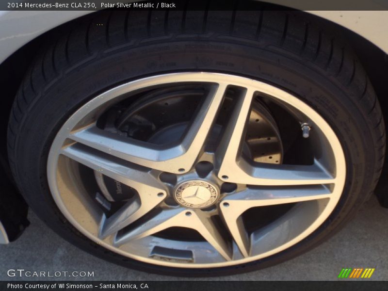 Polar Silver Metallic / Black 2014 Mercedes-Benz CLA 250