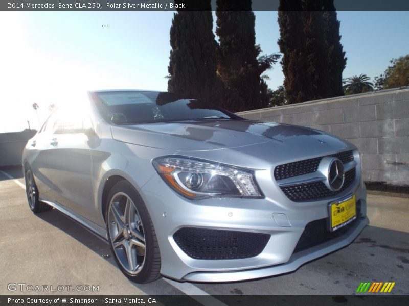 Polar Silver Metallic / Black 2014 Mercedes-Benz CLA 250