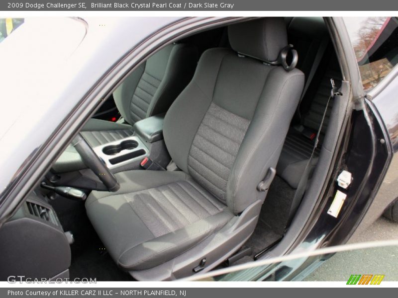 Brilliant Black Crystal Pearl Coat / Dark Slate Gray 2009 Dodge Challenger SE