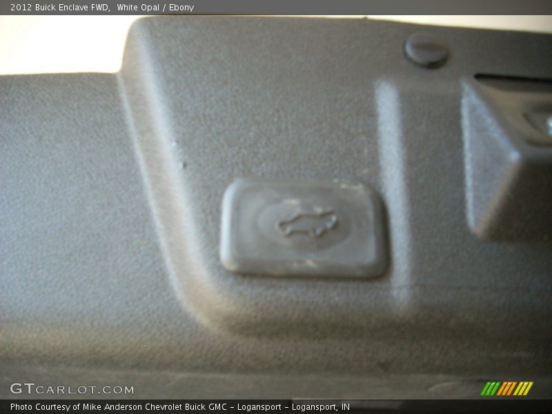 White Opal / Ebony 2012 Buick Enclave FWD