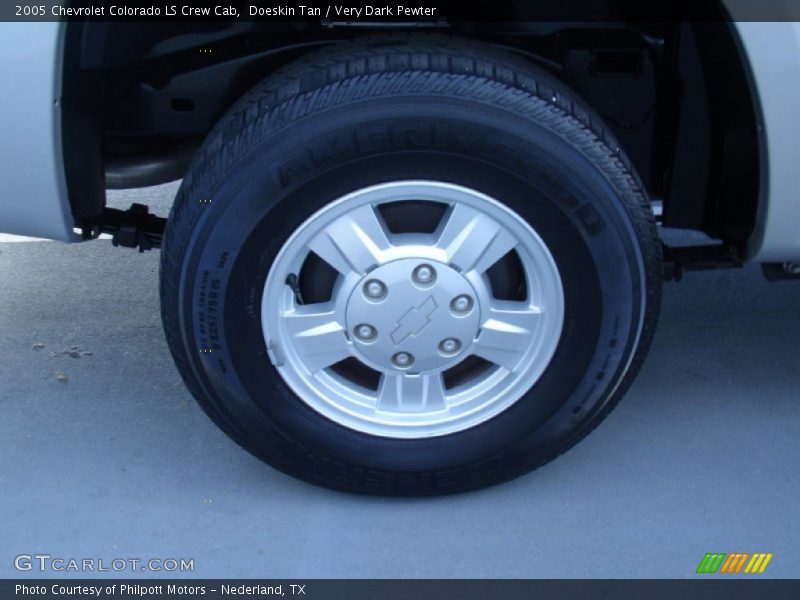 Doeskin Tan / Very Dark Pewter 2005 Chevrolet Colorado LS Crew Cab