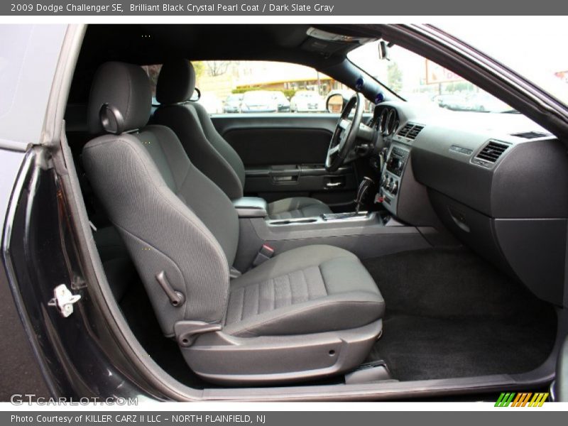 Brilliant Black Crystal Pearl Coat / Dark Slate Gray 2009 Dodge Challenger SE