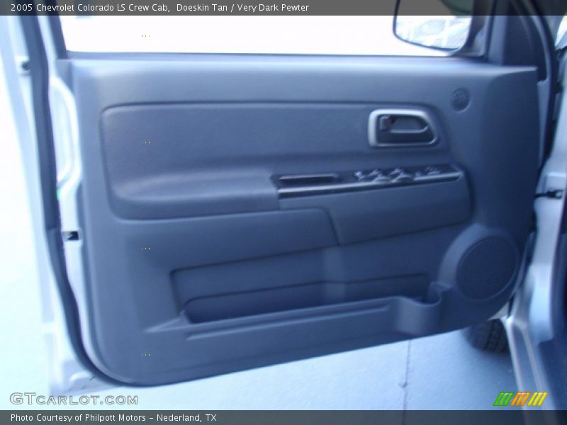 Doeskin Tan / Very Dark Pewter 2005 Chevrolet Colorado LS Crew Cab