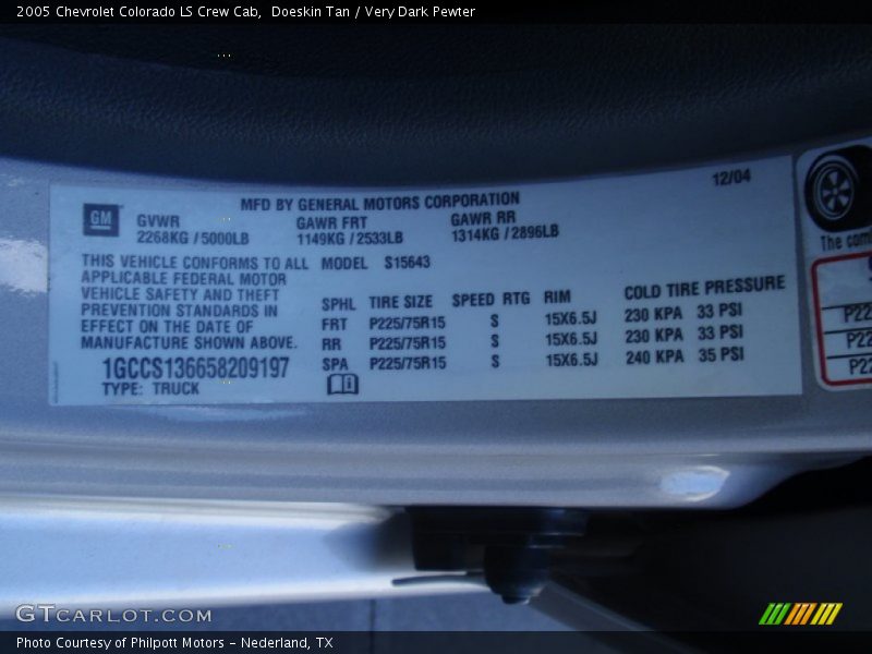 Doeskin Tan / Very Dark Pewter 2005 Chevrolet Colorado LS Crew Cab