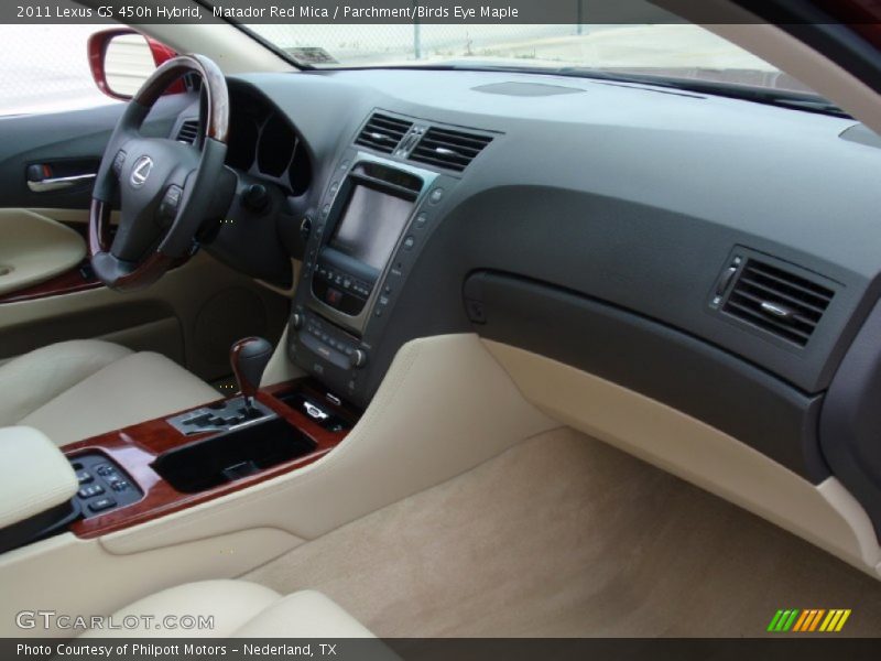 Dashboard of 2011 GS 450h Hybrid