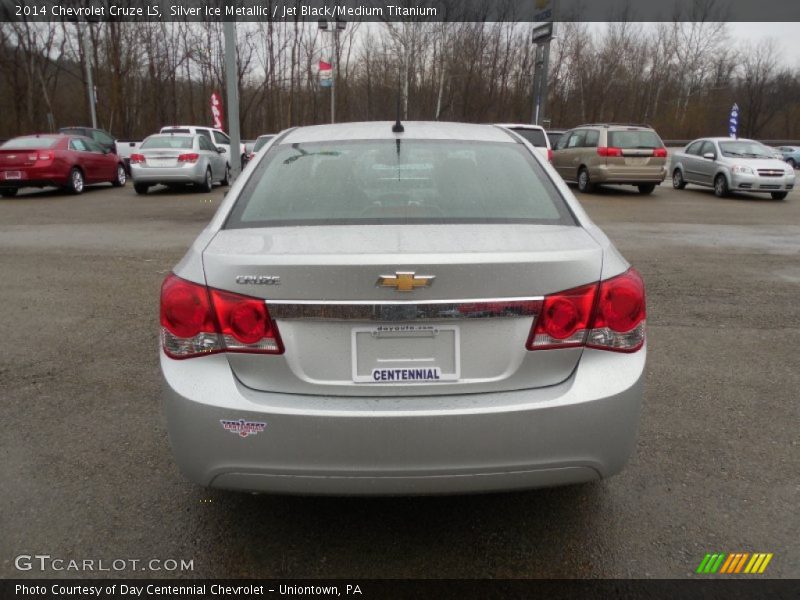 Silver Ice Metallic / Jet Black/Medium Titanium 2014 Chevrolet Cruze LS