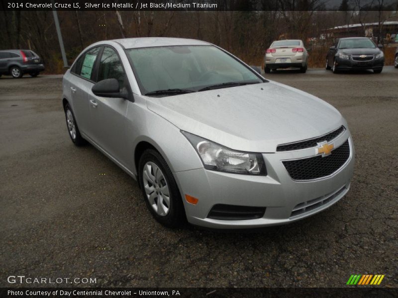 Silver Ice Metallic / Jet Black/Medium Titanium 2014 Chevrolet Cruze LS