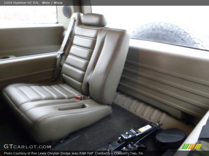 White / Wheat 2004 Hummer H2 SUV
