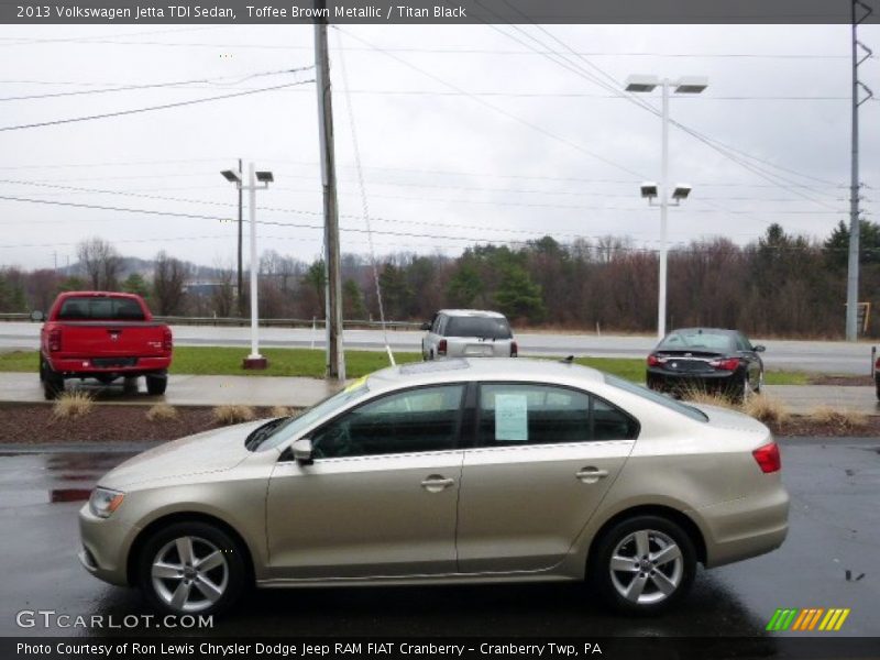 Toffee Brown Metallic / Titan Black 2013 Volkswagen Jetta TDI Sedan