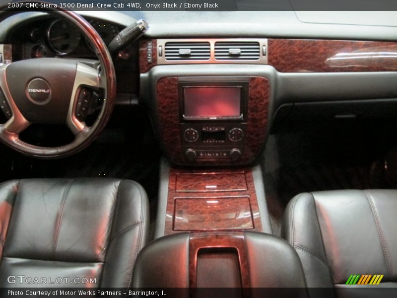 Onyx Black / Ebony Black 2007 GMC Sierra 1500 Denali Crew Cab 4WD