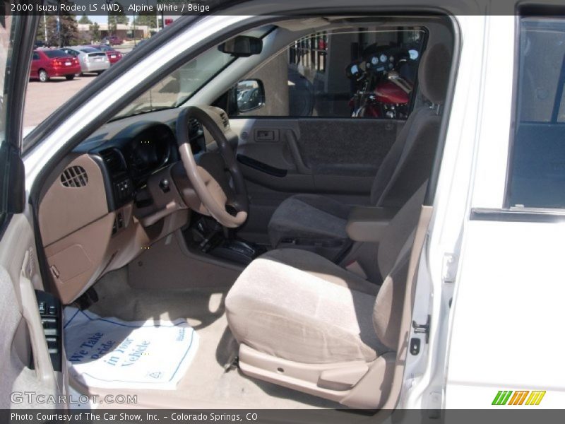 Alpine White / Beige 2000 Isuzu Rodeo LS 4WD