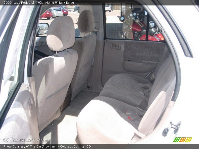 Alpine White / Beige 2000 Isuzu Rodeo LS 4WD