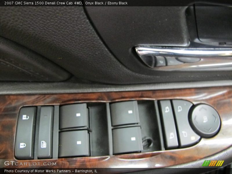 Onyx Black / Ebony Black 2007 GMC Sierra 1500 Denali Crew Cab 4WD
