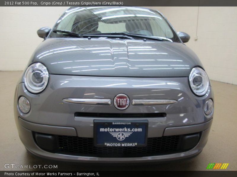 Grigio (Grey) / Tessuto Grigio/Nero (Grey/Black) 2012 Fiat 500 Pop