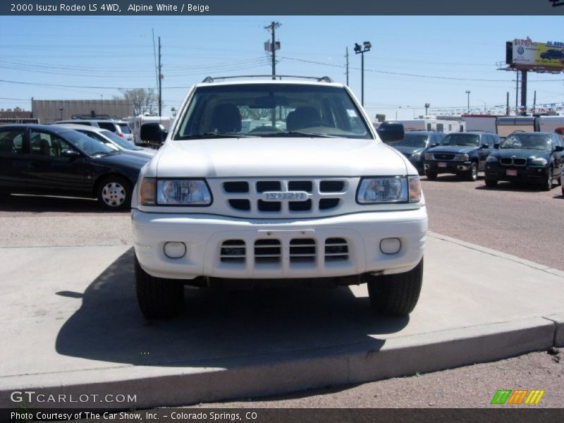 Alpine White / Beige 2000 Isuzu Rodeo LS 4WD