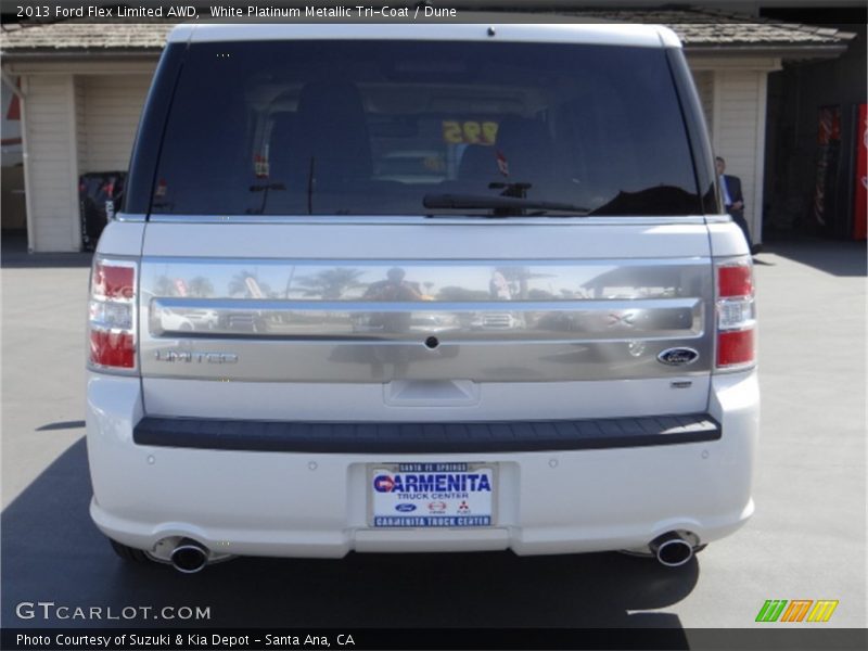 White Platinum Metallic Tri-Coat / Dune 2013 Ford Flex Limited AWD